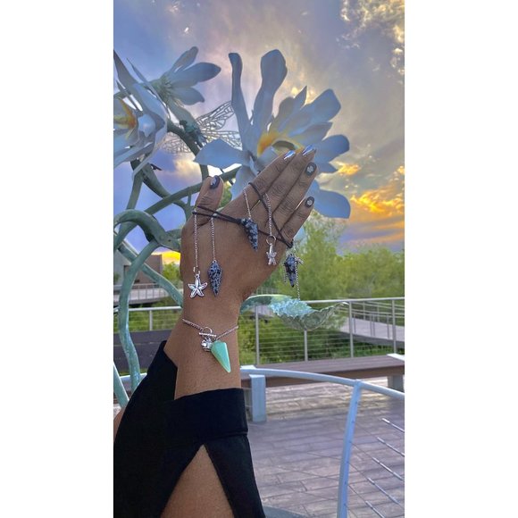 Tigers Eye Dowsing Pendulum Bracelet - Picture 10 of 10